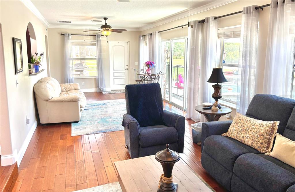 537 Woodlawn Cemetery Road Orlando, FL 32835 - Photo 20 of 36