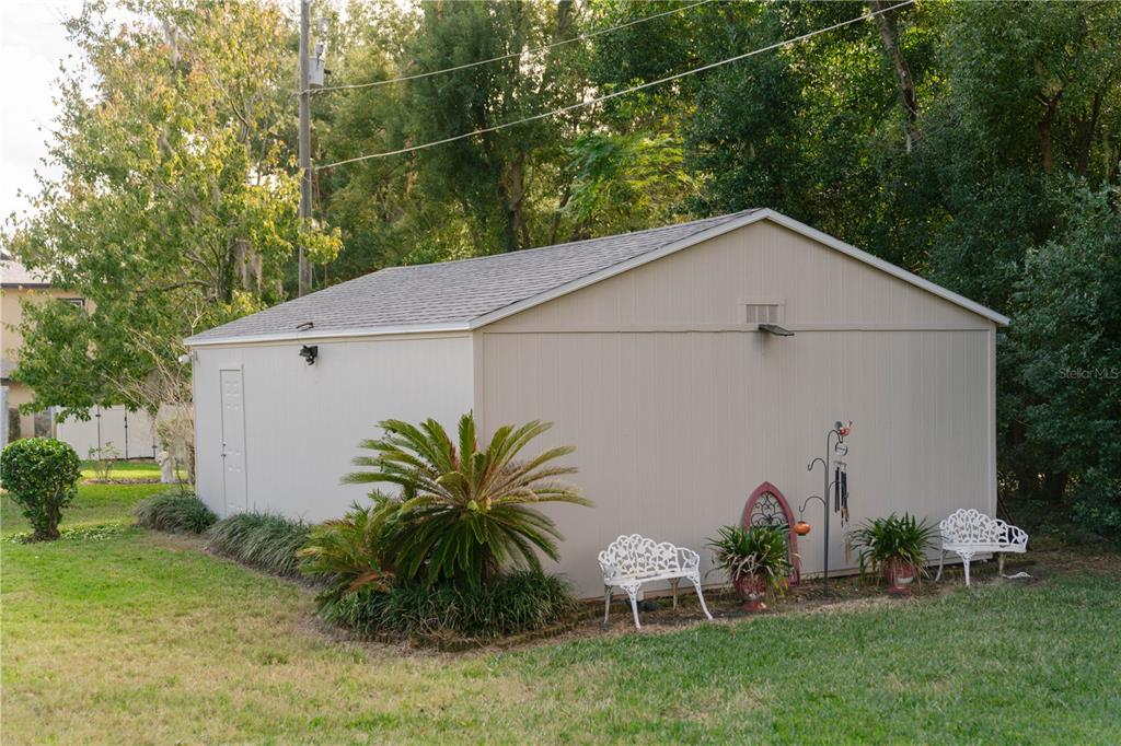 537 Woodlawn Cemetery Road Orlando, FL 32835 - Photo 8 of 36