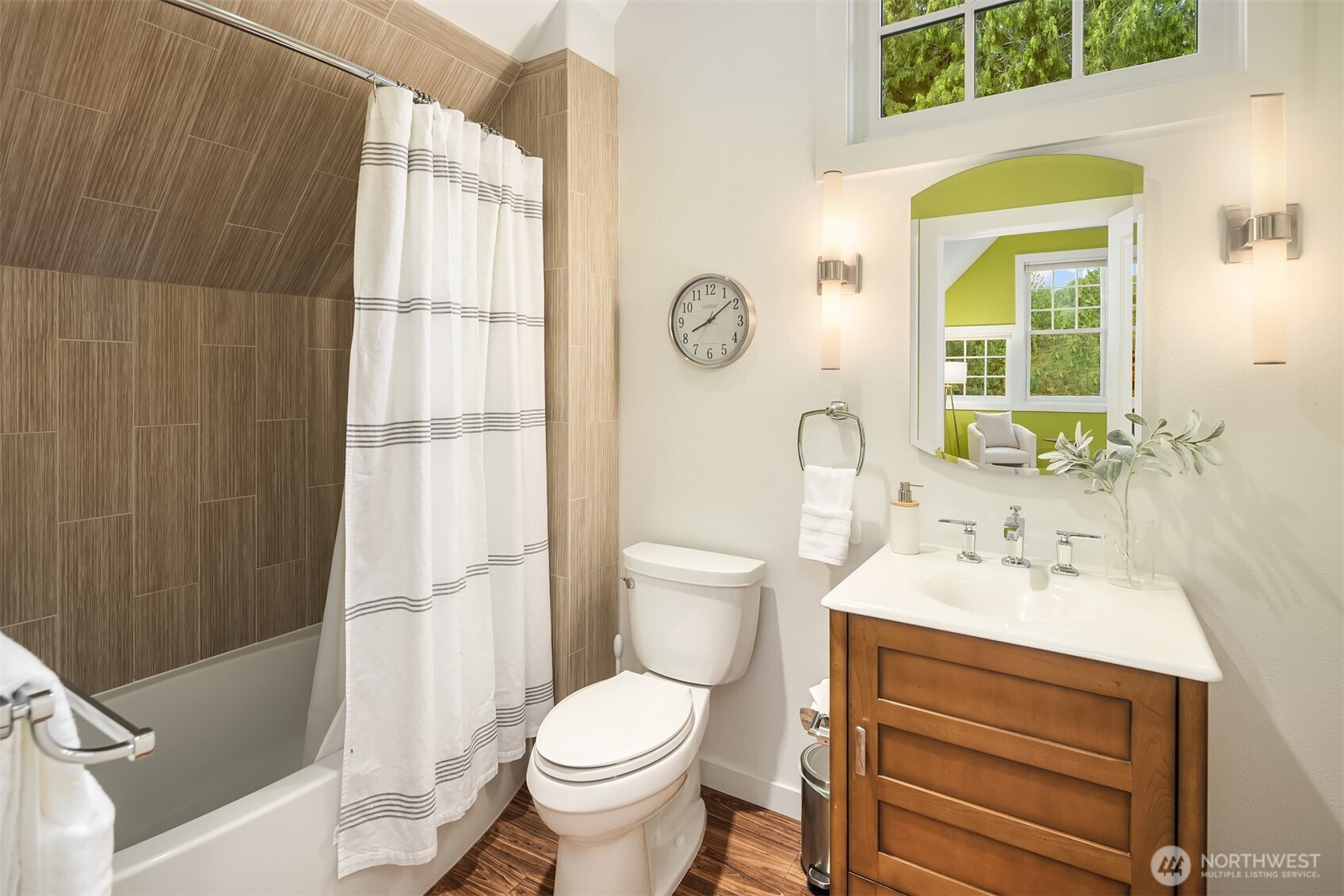 26970 Southeast Old Black Nugget Road Issaquah, WA 98029 - Photo 27 of 40