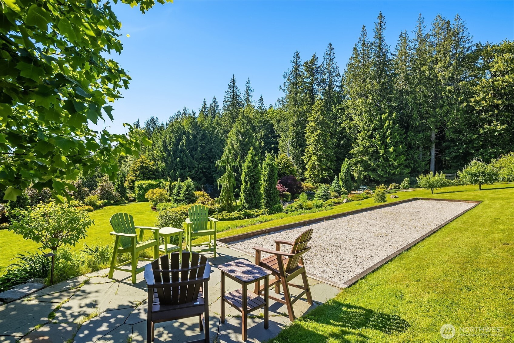 26970 Southeast Old Black Nugget Road Issaquah, WA 98029 - Photo 35 of 40