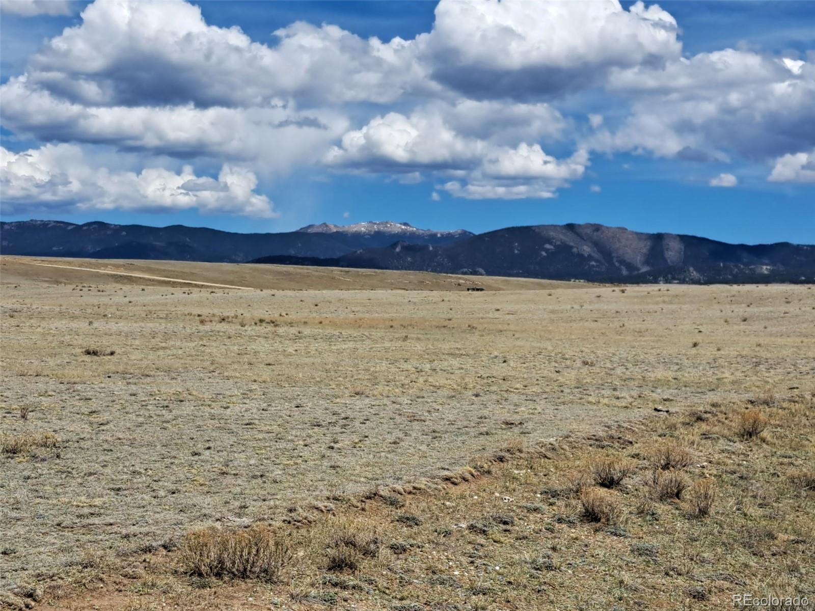 305 Badger Road Como, CO 80432 - Photo 27 of 33 a view of an ocean