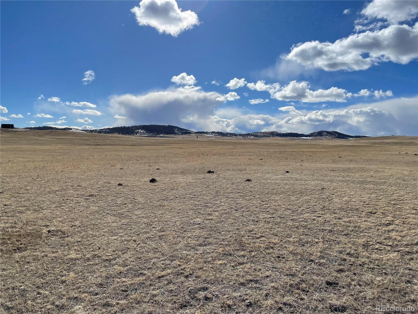 305 Badger Road Como, CO 80432 - Photo 9 of 33 a view of an ocean