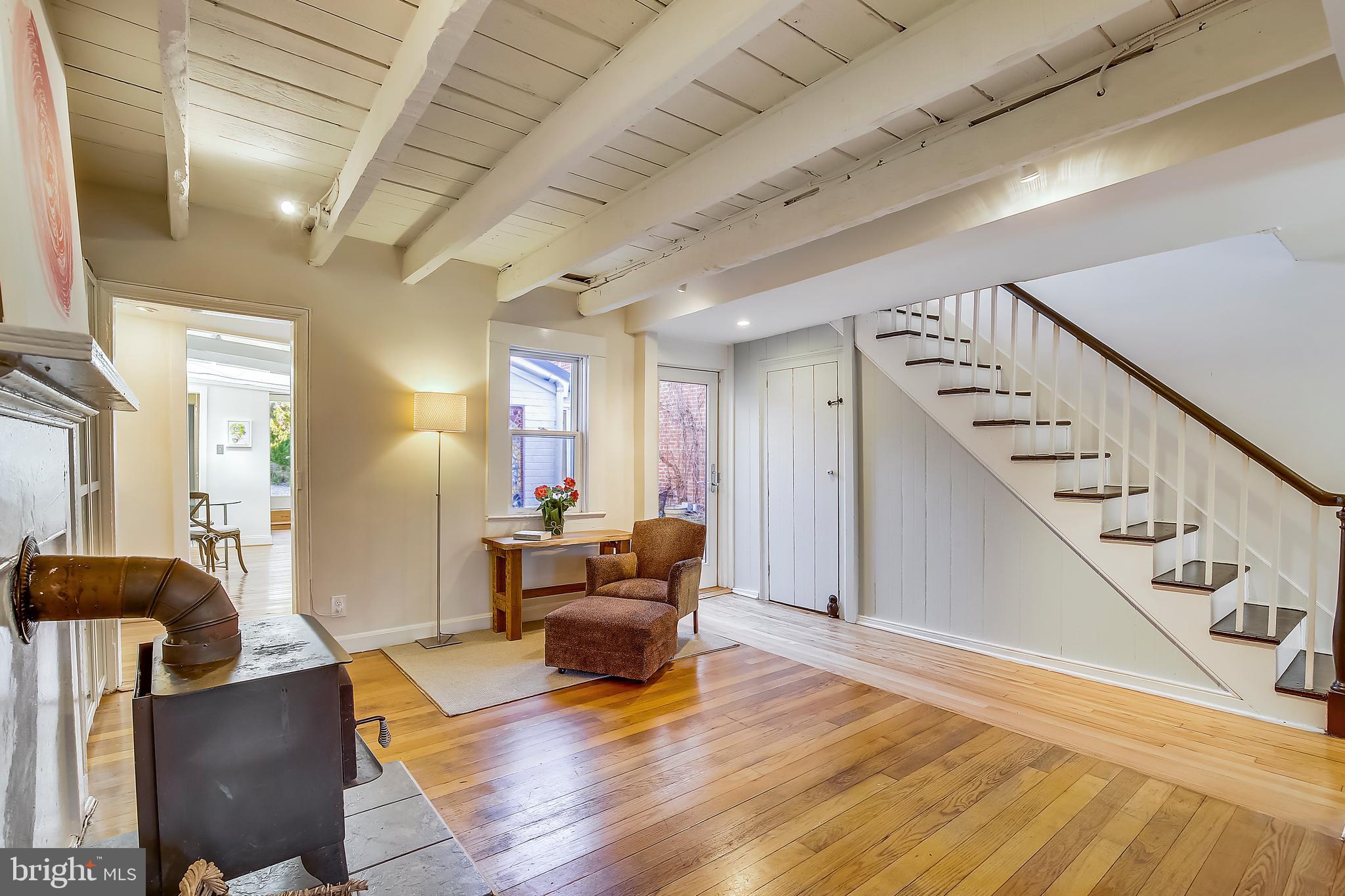 640 G Street Southeast Washington, DC 20003 - Photo 15 of 58 lovely original stairs