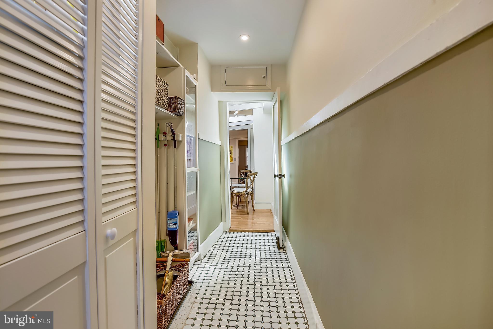 640 G Street Southeast Washington, DC 20003 - Photo 23 of 58 Pantry