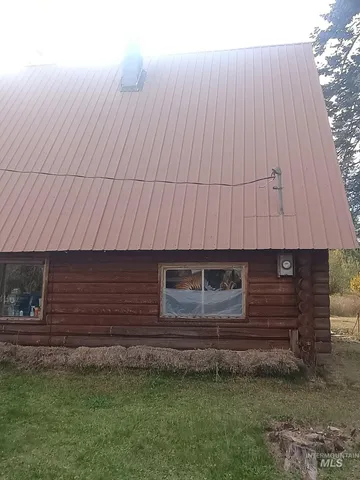 $325,000 | 5580 Hwy 8 Helmer Id 83823, Deary, ID 83823