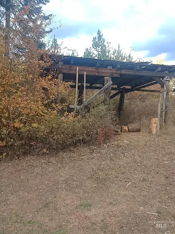 $325,000 | 5580 Hwy 8 Helmer Id 83823, Deary, ID 83823