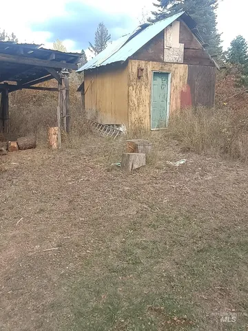 $325,000 | 5580 Hwy 8 Helmer Id 83823, Deary, ID 83823