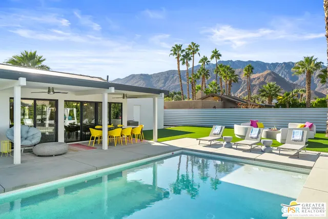 $1,250,000 | 888 East El Conquistador, Palm Springs, CA 92262