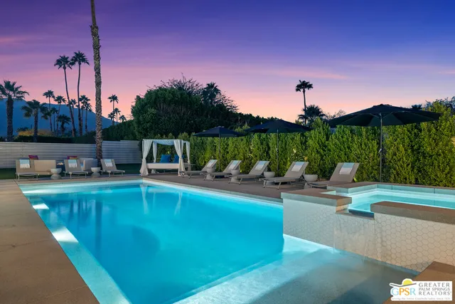 $1,250,000 | 888 East El Conquistador, Palm Springs, CA 92262
