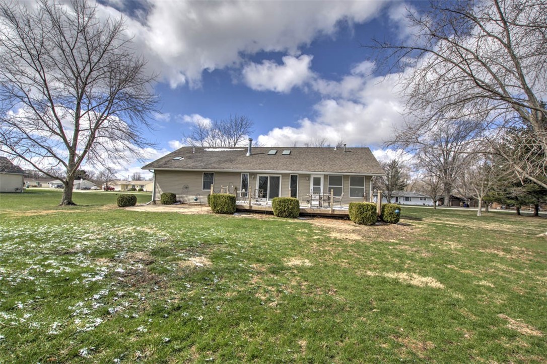 3198 Kathy Court Decatur, IL 62521 - Photo 34 of 40