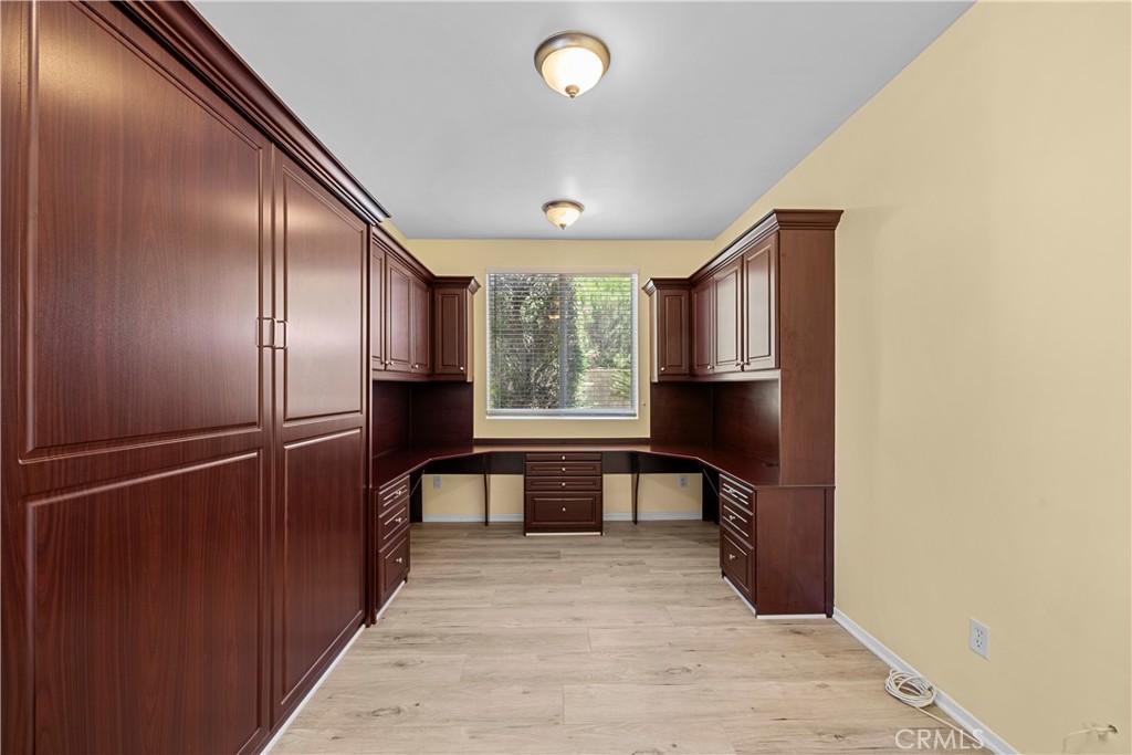 28454 Cascade Road Castaic, CA 91384 - Photo 22 of 56
