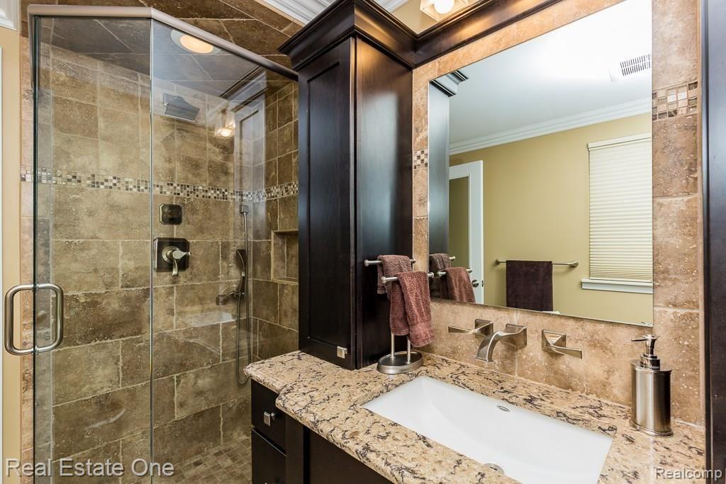 772 Dressler Lane Rochester Hills, MI 48307 - Photo 15 of 23