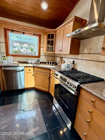 $675,000 | 1 Alfred Court, Neptune Township, NJ 07753