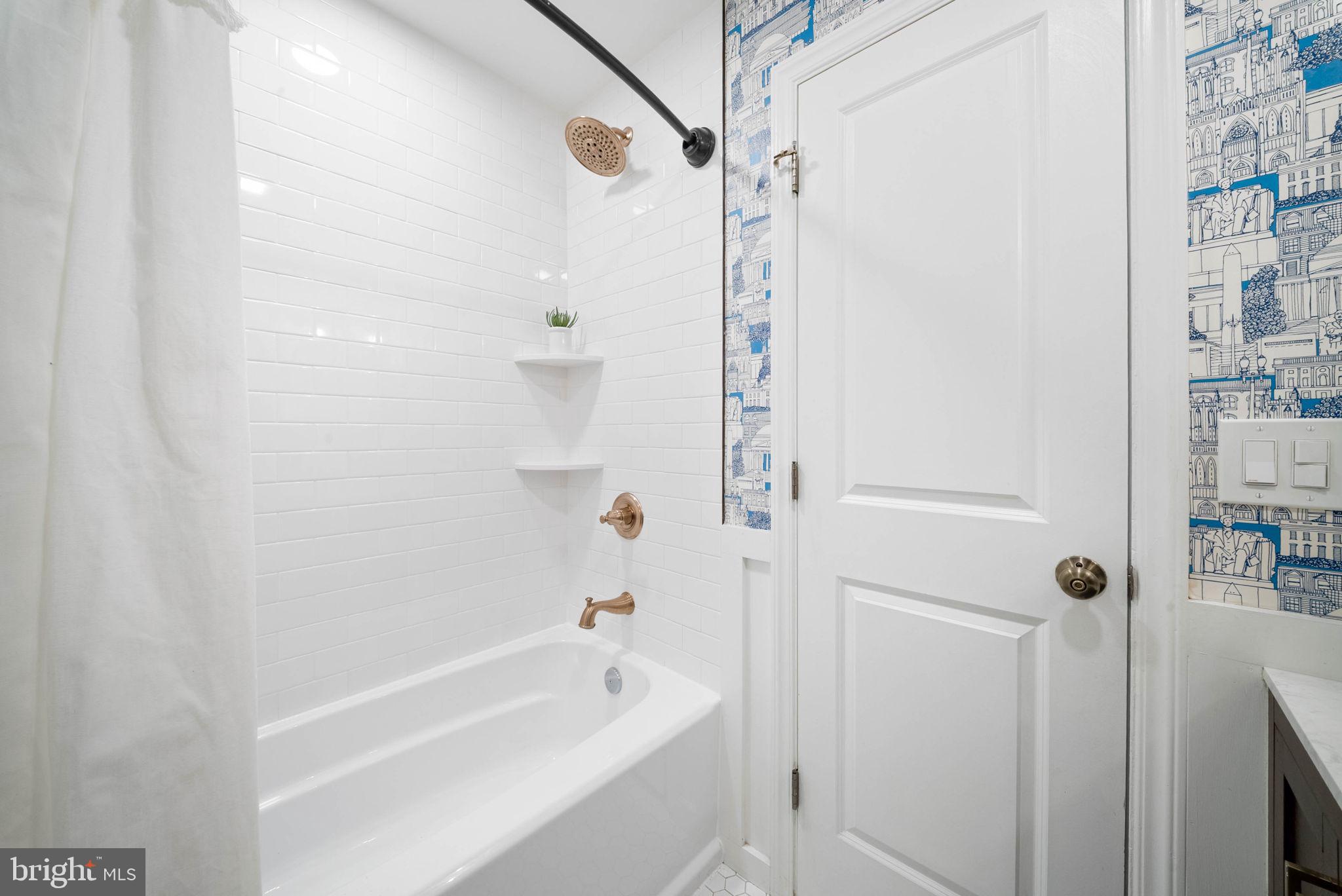 11214 Dewey Road Kensington, MD 20895 - Photo 16 of 37