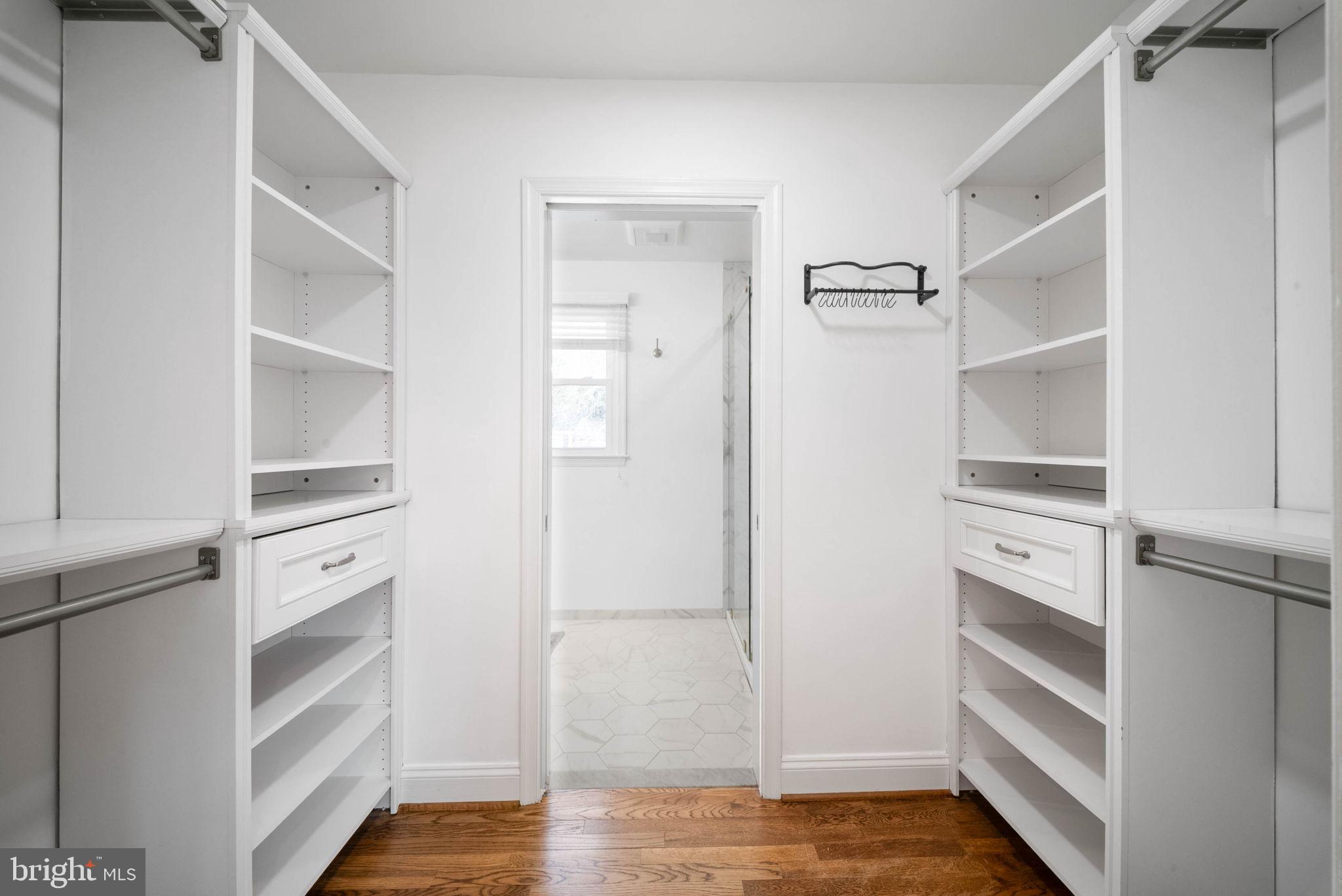 11214 Dewey Road Kensington, MD 20895 - Photo 23 of 37