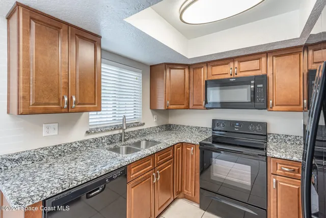 $1,900 | 232 Chandler Street, Cape Canaveral, FL 32920