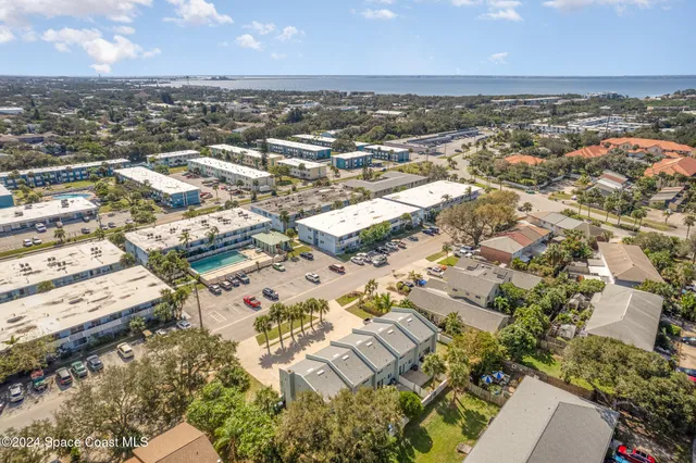 $1,900 | 232 Chandler Street, Cape Canaveral, FL 32920