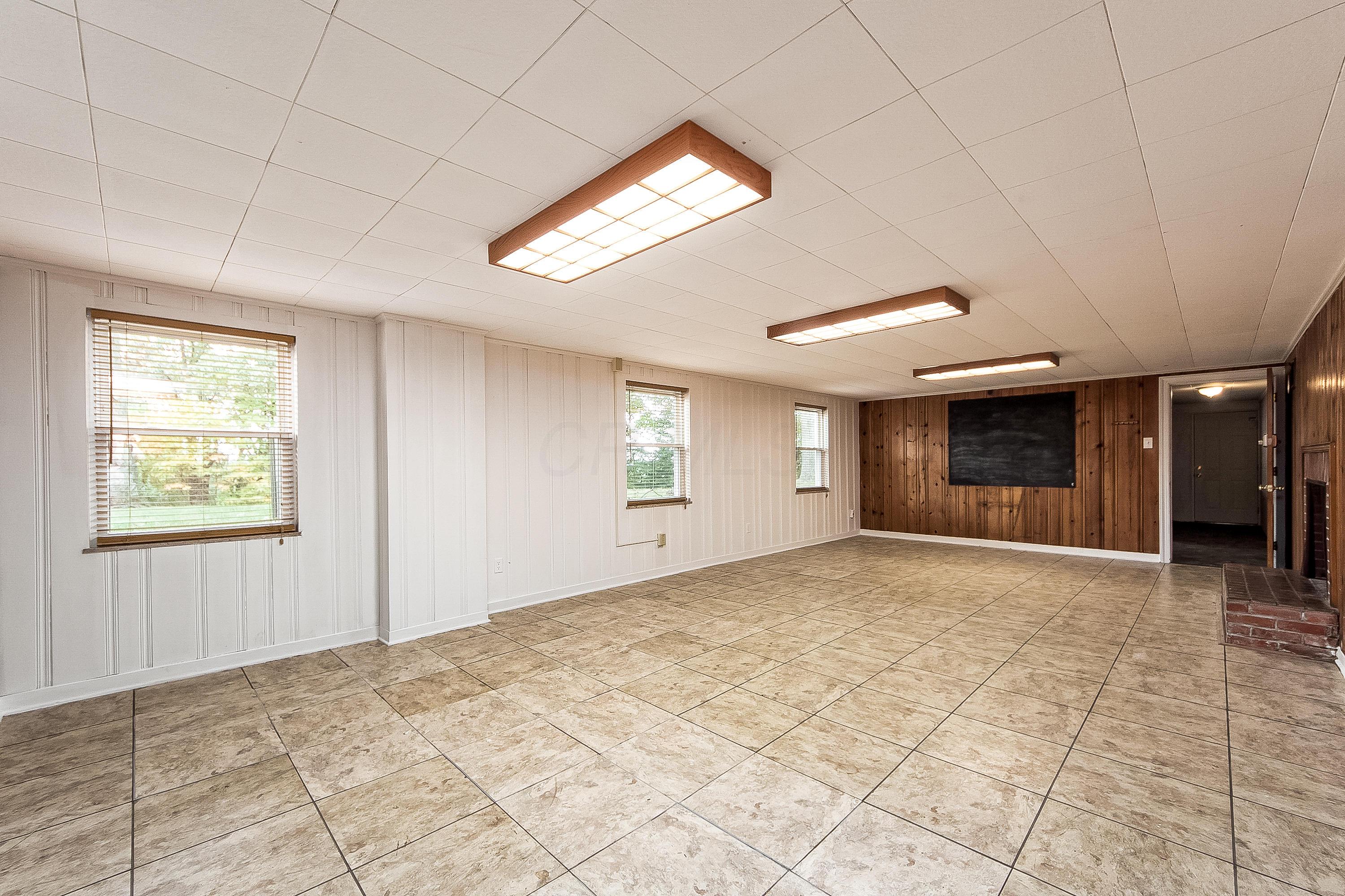 1663 Baltimore Road Northwest Lancaster, OH 43130 - Photo 39 of 54 Gallery Image 39