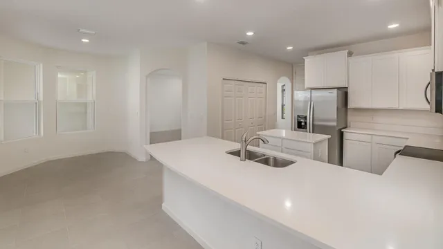 $3,600 | 83 52nd Square, Vero Beach, FL 32968