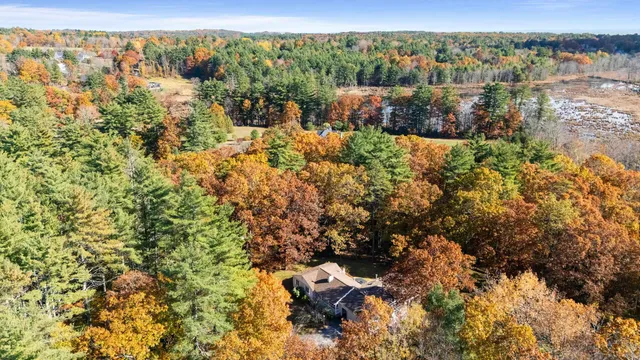 $599,900 | 101 Horace Greeley Road, Amherst, NH 03031