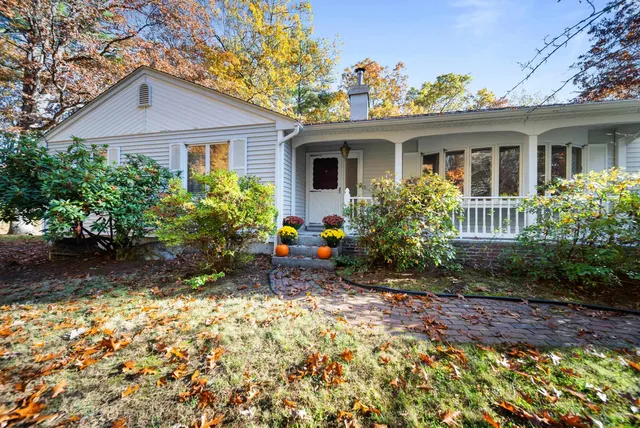 $599,900 | 101 Horace Greeley Road, Amherst, NH 03031