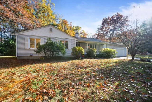 $599,900 | 101 Horace Greeley Road, Amherst, NH 03031