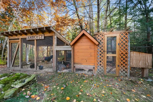 $599,900 | 101 Horace Greeley Road, Amherst, NH 03031