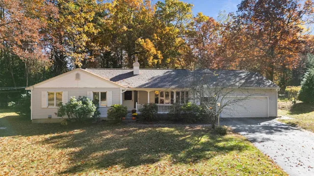 $599,900 | 101 Horace Greeley Road, Amherst, NH 03031