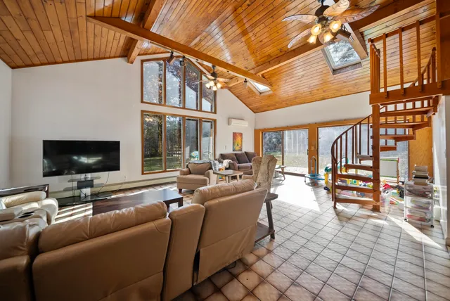 $599,900 | 101 Horace Greeley Road, Amherst, NH 03031