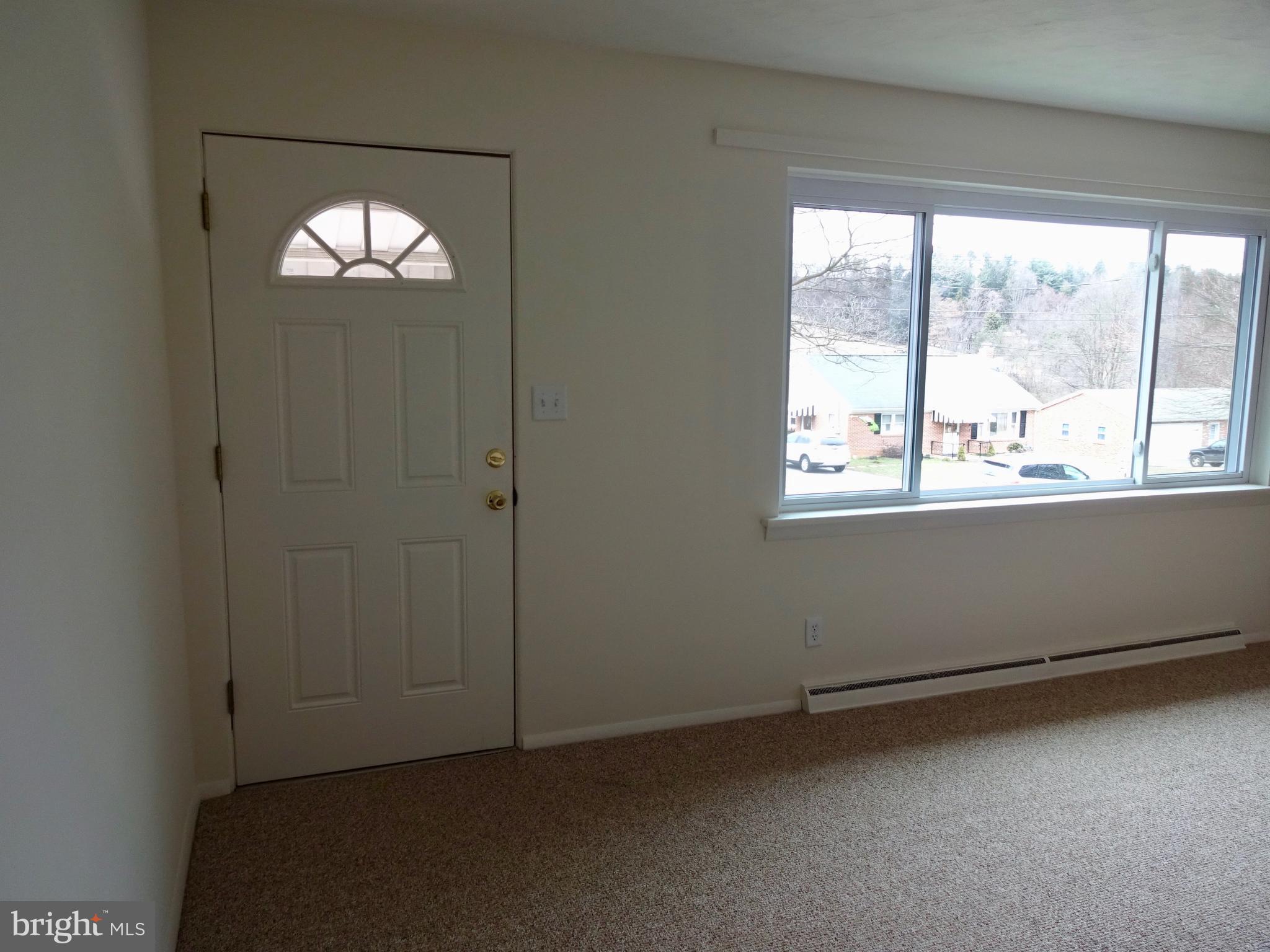 9403 East Springfield Road Seven Valleys, PA 17360 - Photo 3 of 30