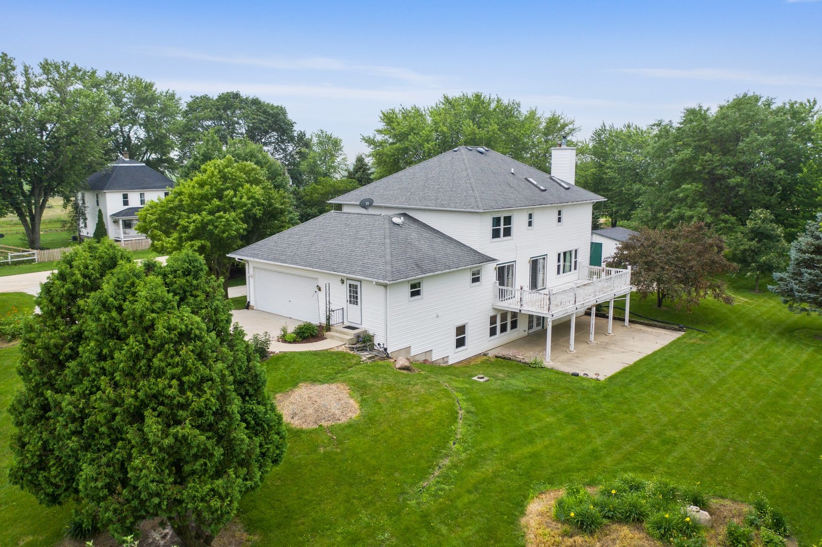 17151 Lukens Road Sycamore, IL 60178 - Photo 11 of 46