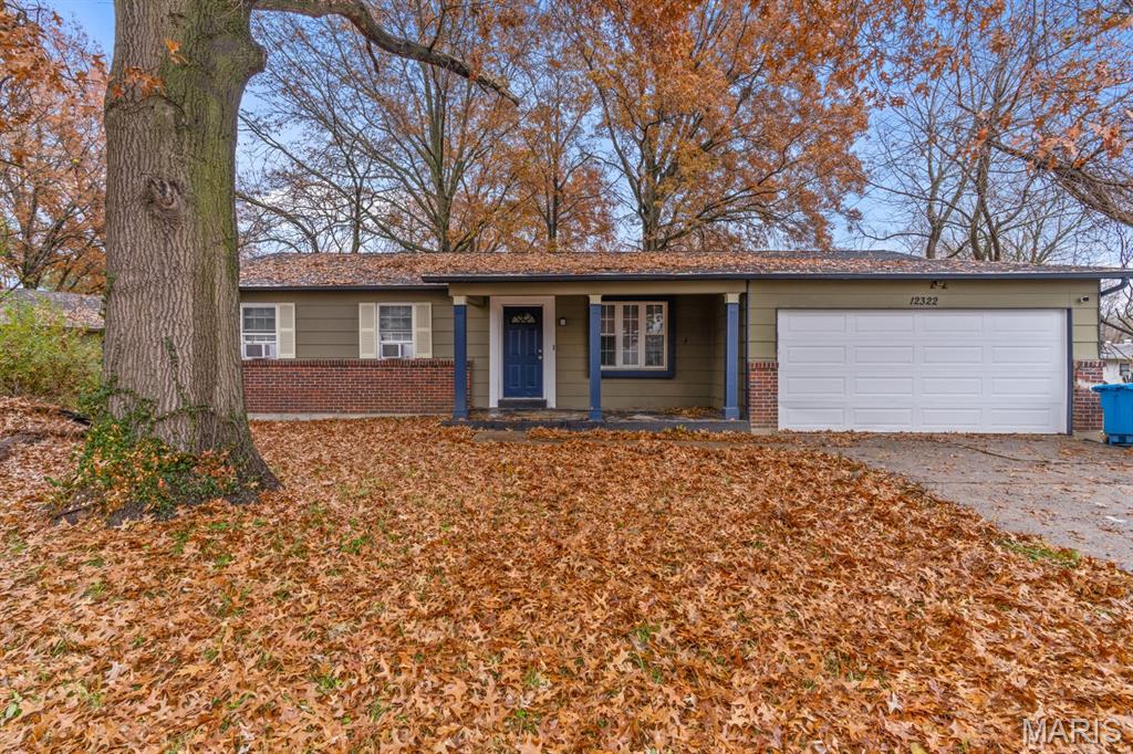 12322 Spanish Pond Road St. Louis, MO 63138 - Photo 2 of 21