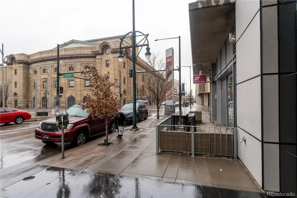 $1,990 | 891 14th Street, Unit 2105, Denver, CO 80202