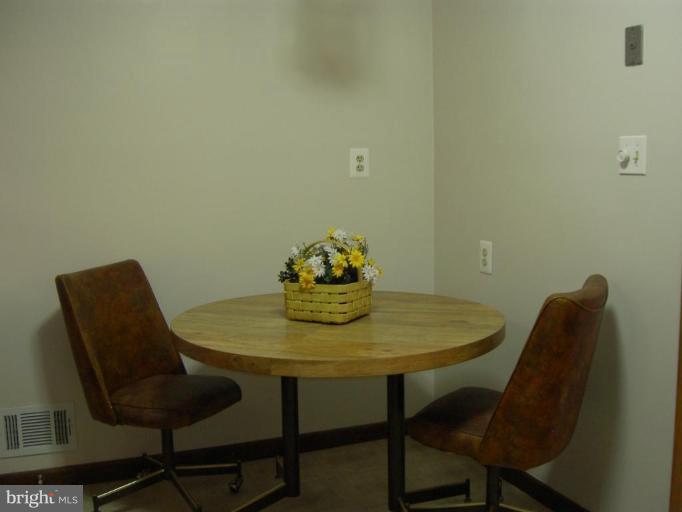 4919 Morello Road Baltimore, MD 21214 - Photo 10 of 13 Dining Area