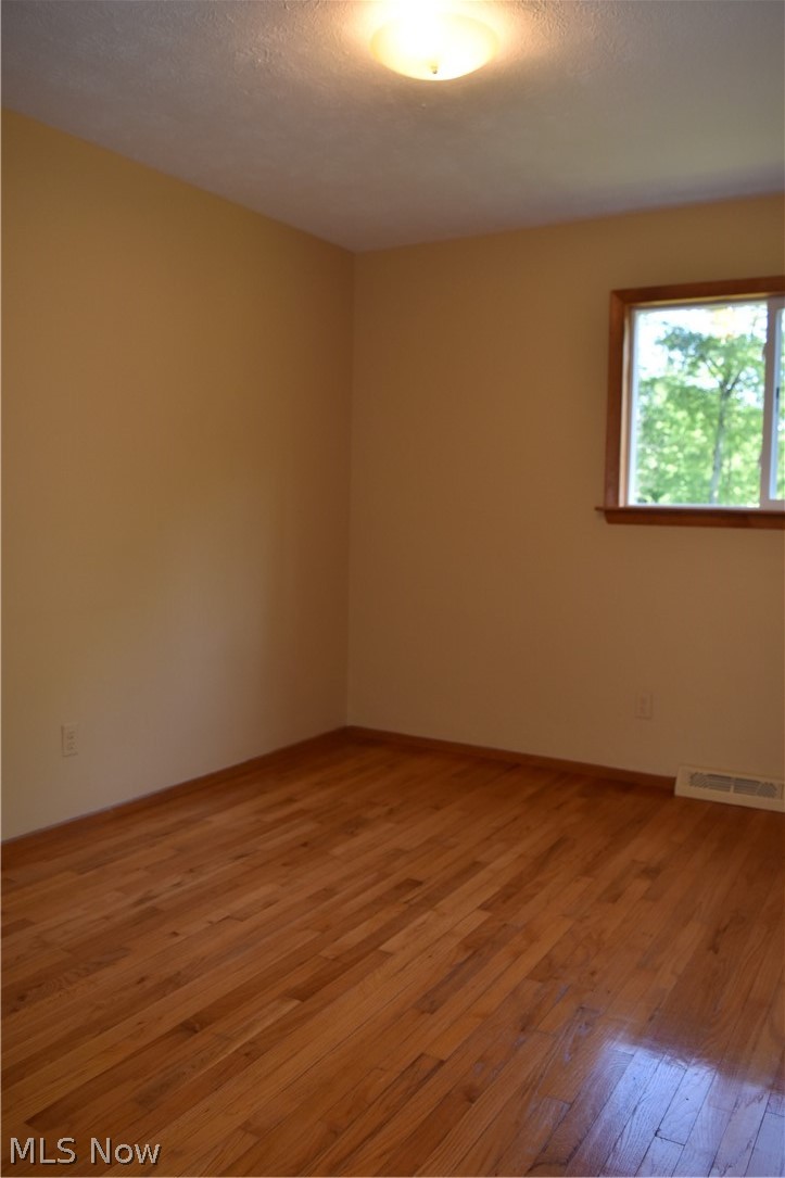 15340 Newcomb Road Middlefield, OH 44062 - Photo 10 of 28