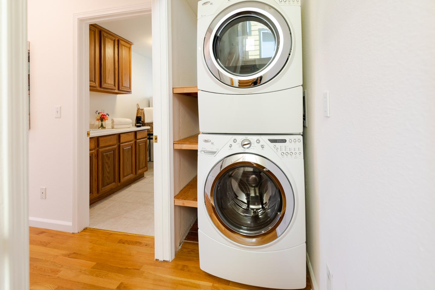 388 Bay Ridge Drive Daly City, CA 94014 - Photo 26 of 32 a utility room with dryer and washer