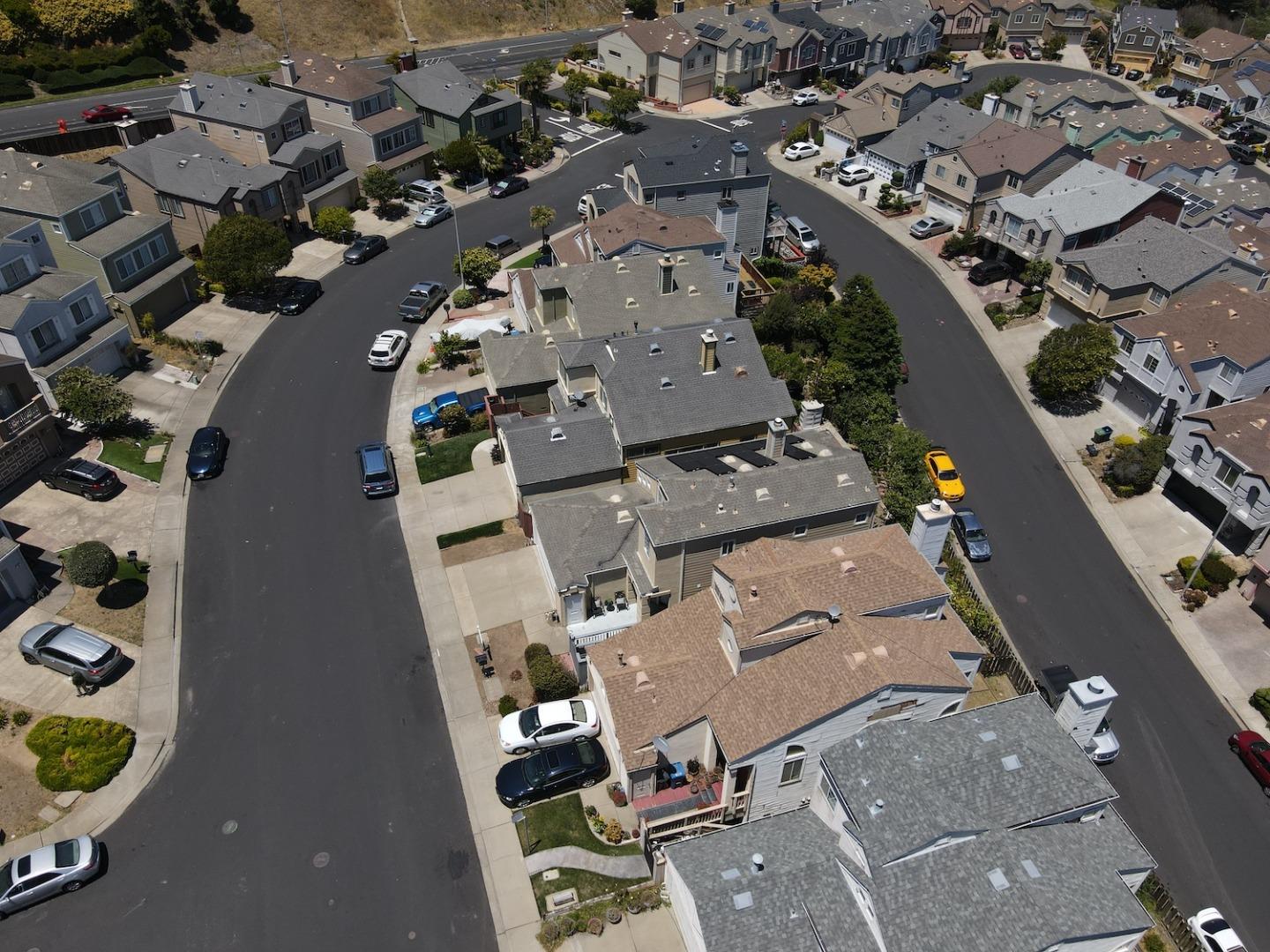 388 Bay Ridge Drive Daly City, CA 94014 - Photo 31 of 32 an aerial view of residential houses with outdoor space