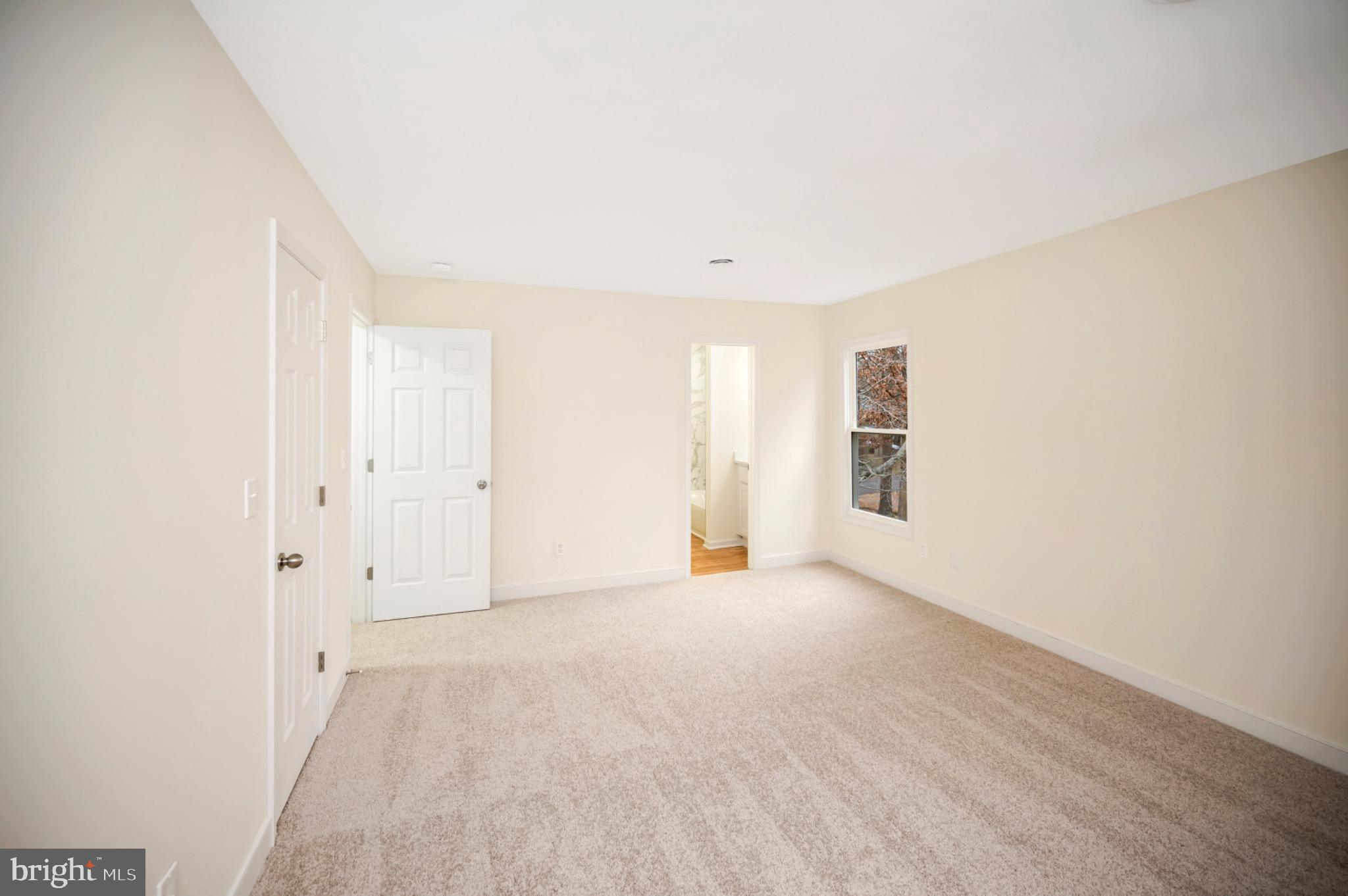 223 Spotswood Road Locust Grove, VA 22508 - Photo 34 of 64 Spacious, light-filled room ready for your touch.