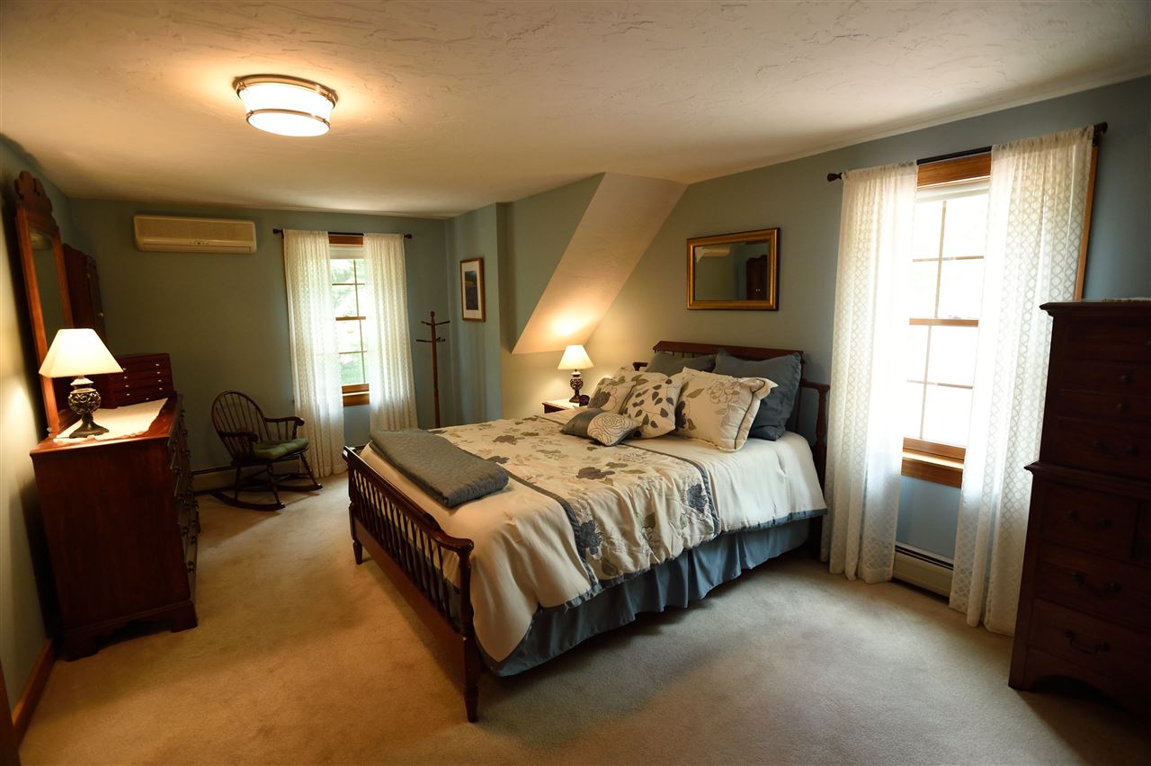 64 Foote Road Bow, NH 03304 - Photo 13 of 22