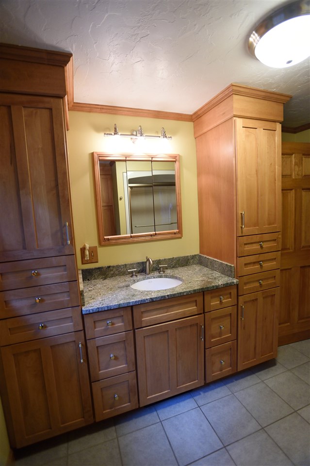 64 Foote Road Bow, NH 03304 - Photo 17 of 22