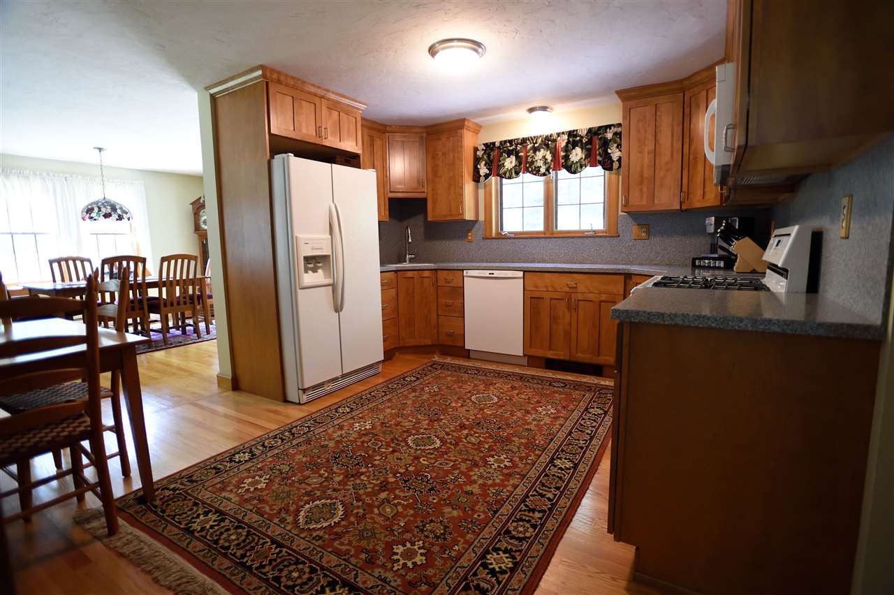 64 Foote Road Bow, NH 03304 - Photo 6 of 22