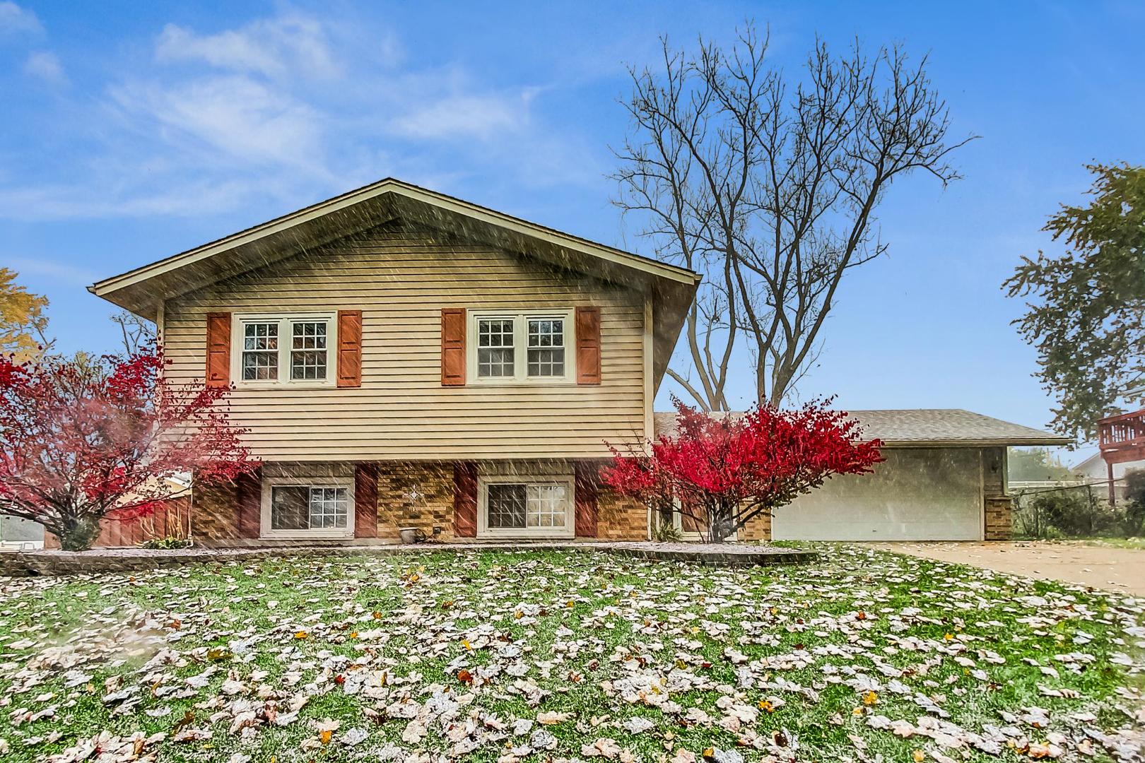 1655 Dennison Road Hoffman Estates, IL 60169 - Photo 1 of 1 Gallery Image 1