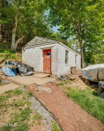 $275,000 | 4320 Reservoir Road, Kingsport, TN 37660