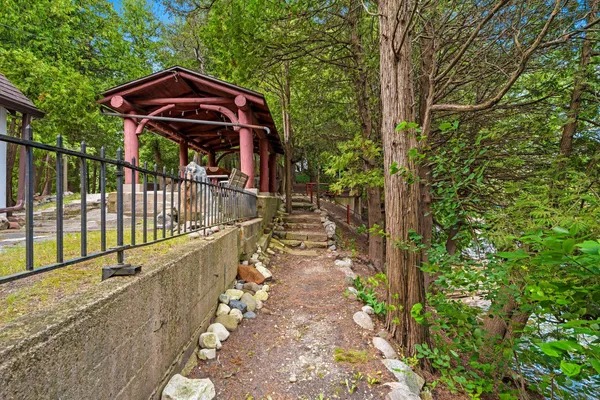 $695,000 | 18135 Klemme Road, Schleswig, WI 53042