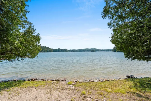 $695,000 | 18135 Klemme Road, Schleswig, WI 53042