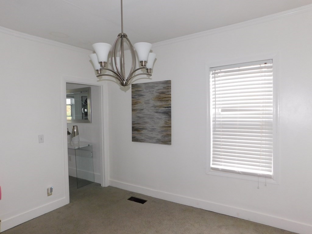 13 Atwood Place Springfield, MA 01105 - Photo 6 of 15 Gallery Image 6