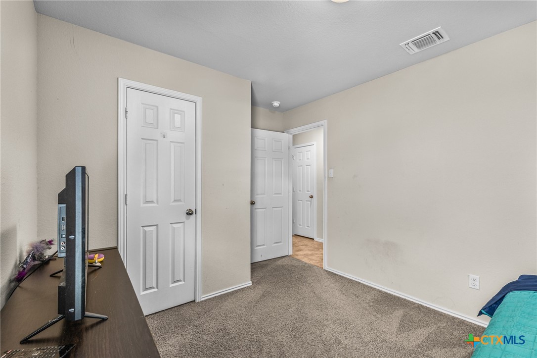 1006 Rosa Parks Drive Killeen, TX 76543 - Photo 25 of 34