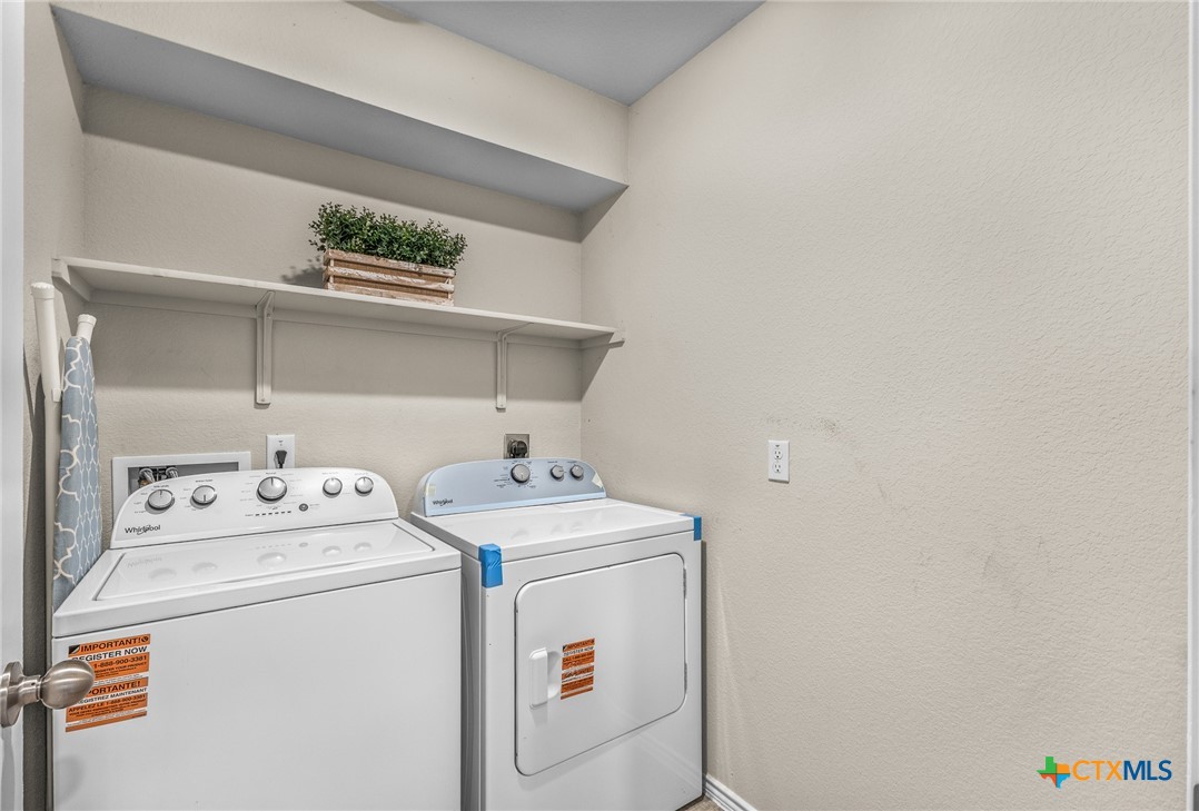 1006 Rosa Parks Drive Killeen, TX 76543 - Photo 27 of 34 a utility room with dryer and washer