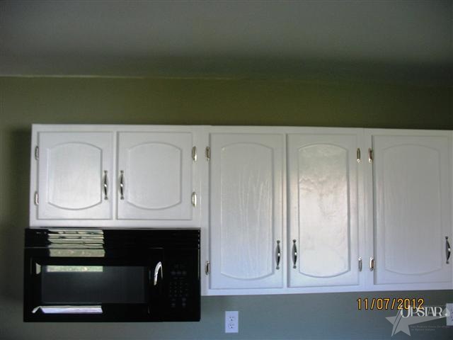 228 West Grant Street Decatur, IN 46733 - Photo 3 of 14