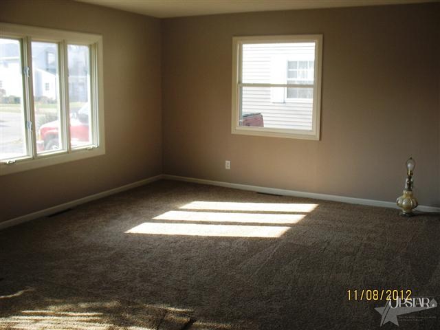 228 West Grant Street Decatur, IN 46733 - Photo 10 of 14